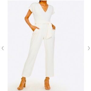 Express Women’s Elegant Jumpsuit size PM Offwhite